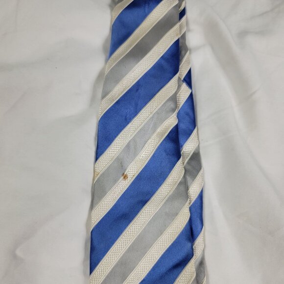 Donald J Trump Signature Collection Executive Tie Blue Diagonal Stripe Formal - Picture 3 of 5